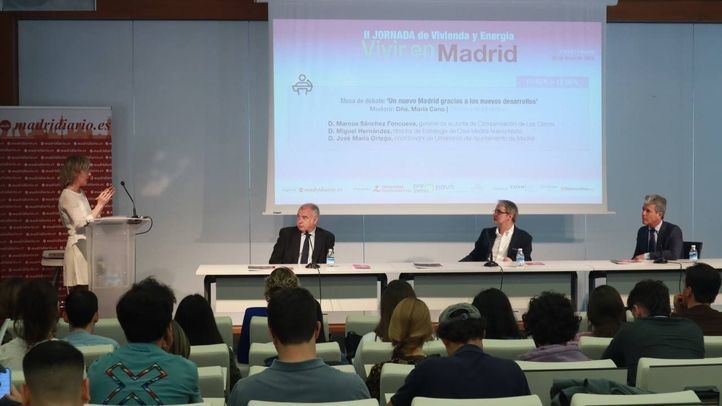 La charla durante las II Jornadas de Vivienda y Energía, 2024